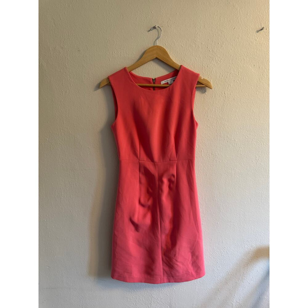 Diane Von Furstenburg pink pencil dress